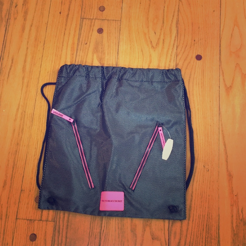 NWT Victoria’s Secret cinched drawstring bag